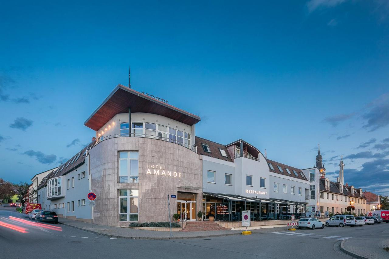 Wine Wellness Hotel Amande Hustopeče Exterior foto
